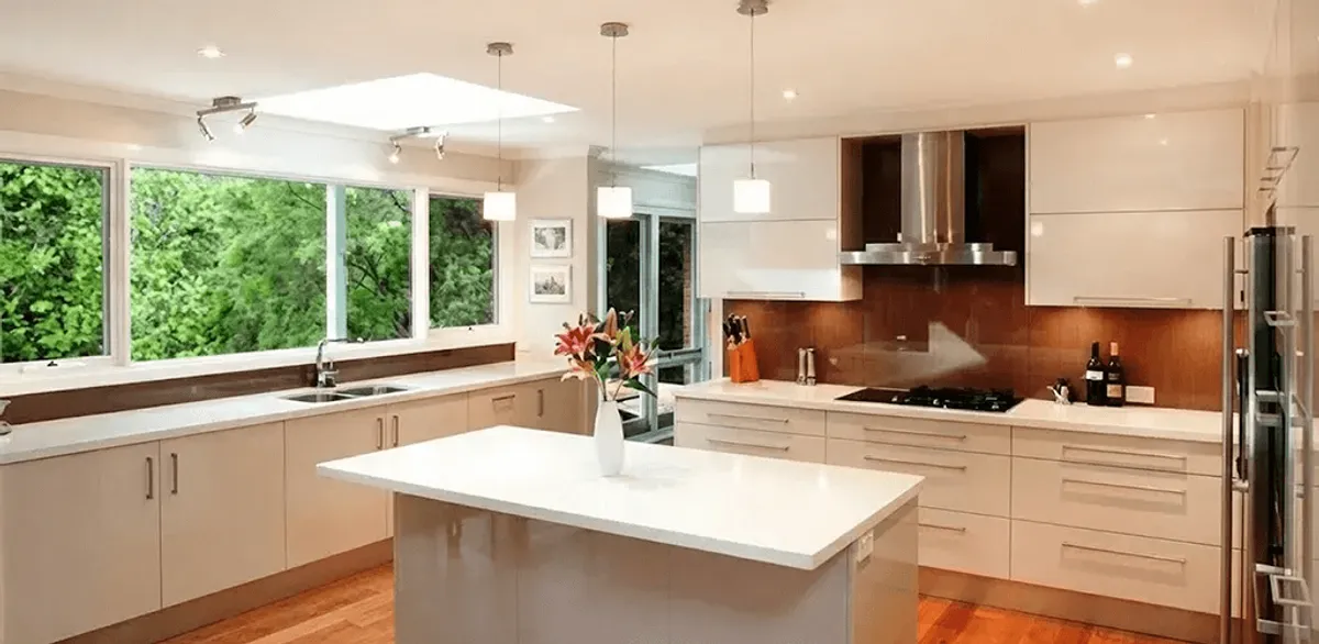 Kitchen cabinet refacing and remodel results in a modern kitchen in Seattle, WA